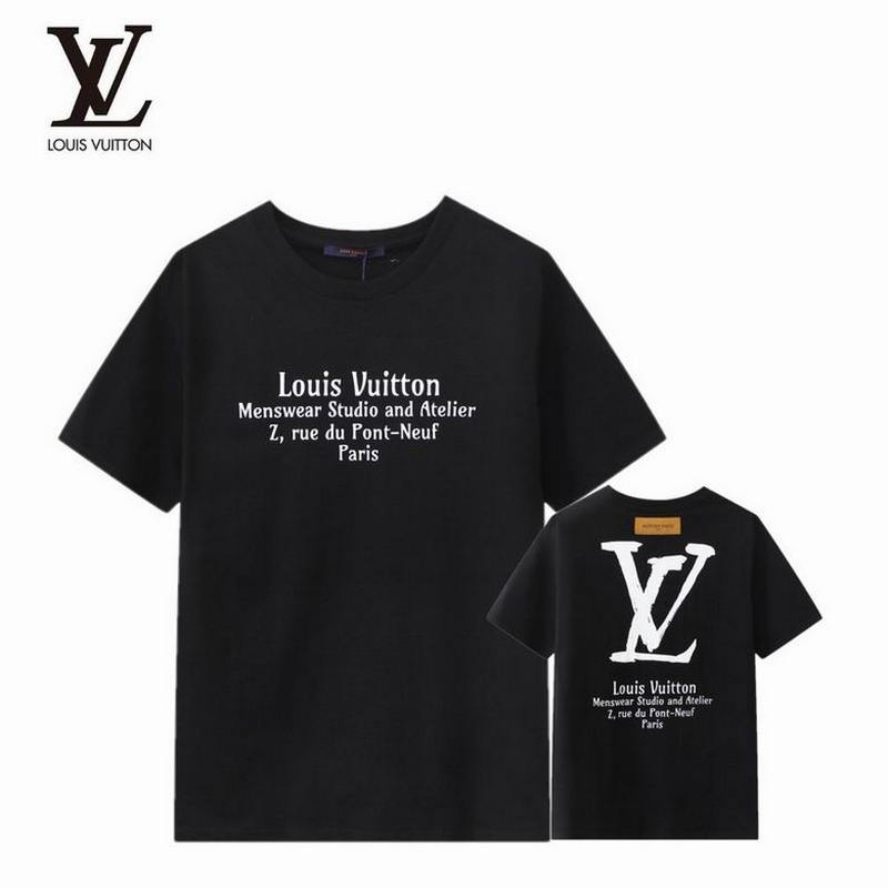 Louis Vuitton Men's T-shirts 1027